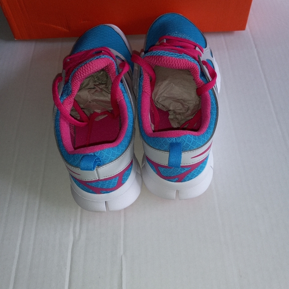 Juniors Girls NIKE FREE RUN 2 White Trainers 477701 400 size 5 - Picture 4 of 6